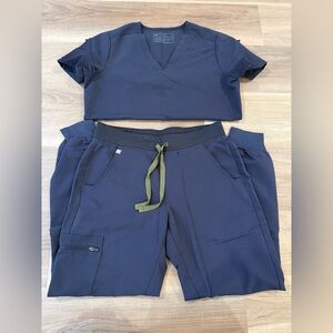 Women’s Figs Scrub Set